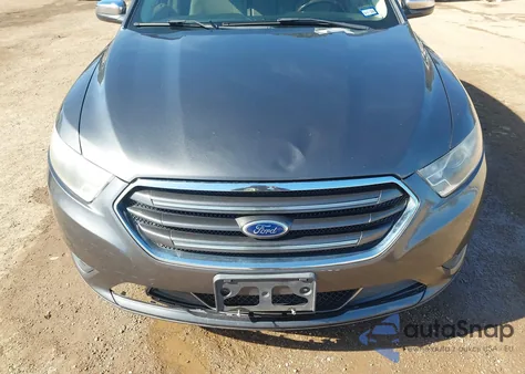 2015 Ford Taurus Limited z USA, uszkodzony, nr VIN 1FAHP2F85FG147038